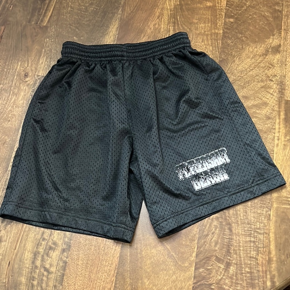 A4 BOYS ATHLETIC SHORTS. SIZE S YOUTH. INSEAM 6”